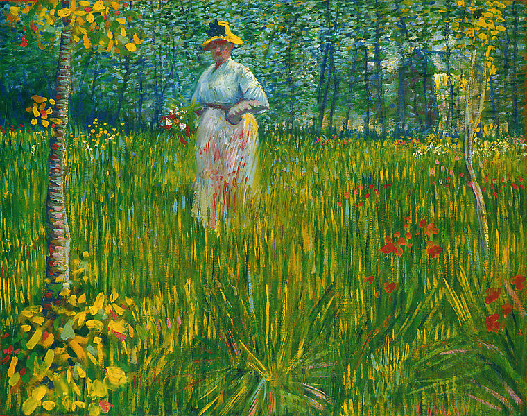 Femme dans un jardin